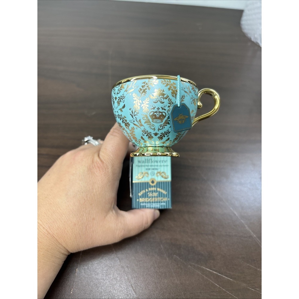 Bath & Body Works BRIDGERTON Collection Tea Cup Wallflower Plug In Scent Control